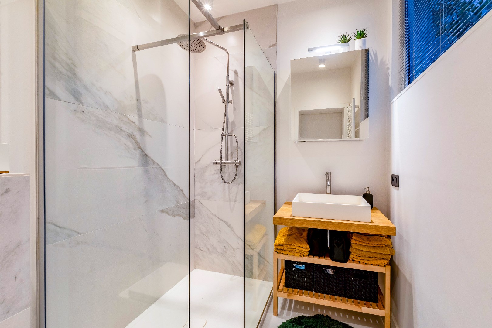 Exclusief 1-slp. app. in het centrum van de stad. 