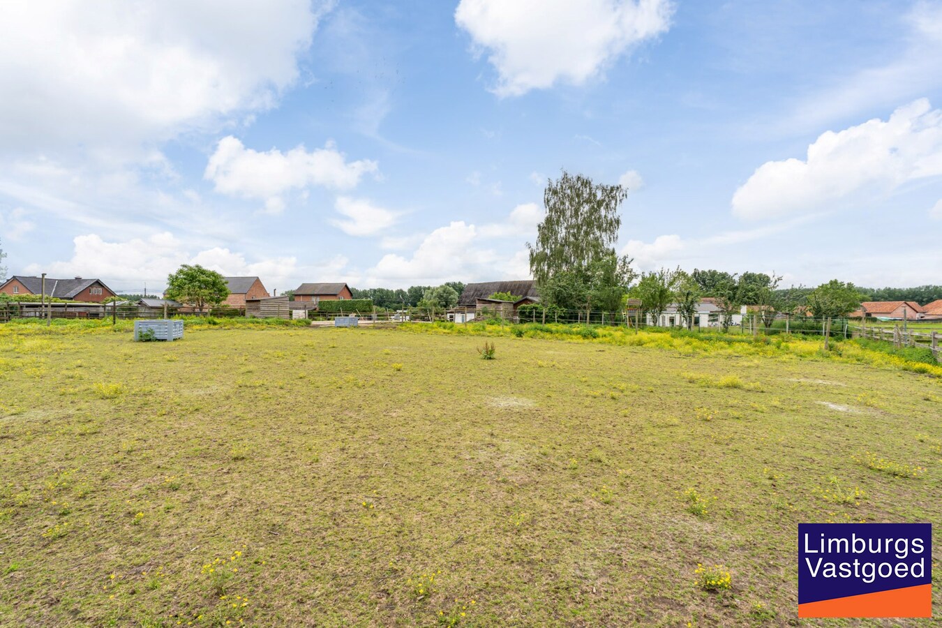 Authentieke hoeve op een perceel van ong. 47a te Sint-Lambrechts-Herk 