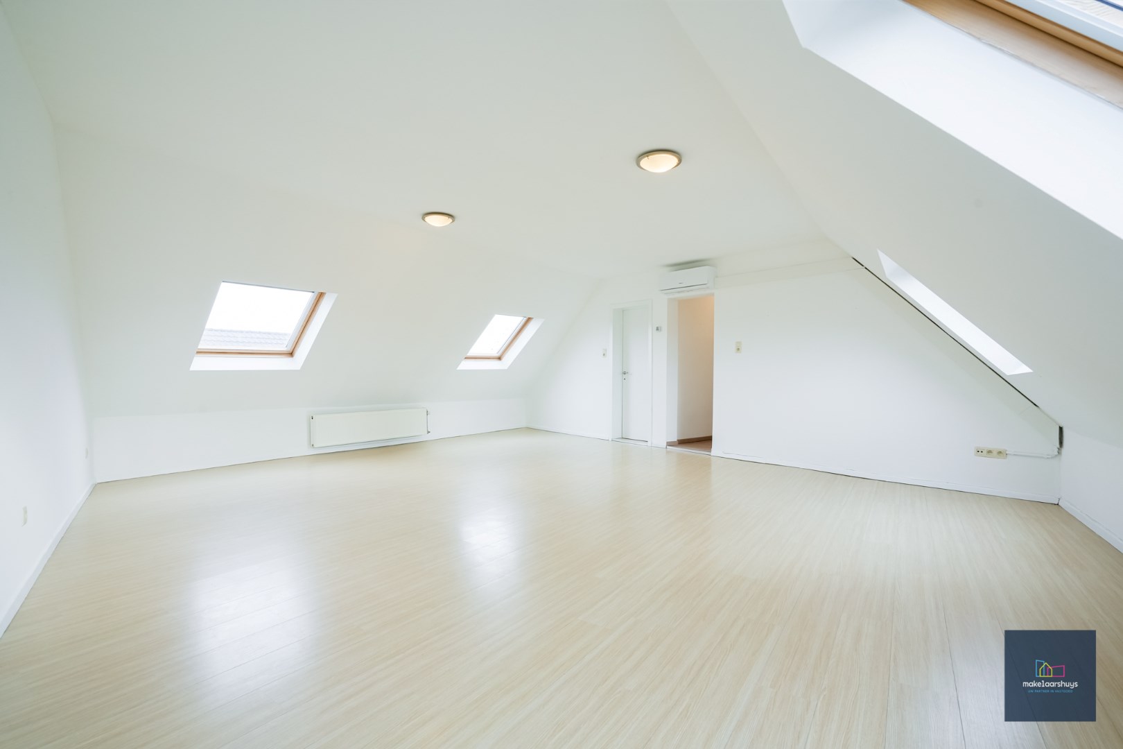 Rustig gelegen dakappartement nabij het centrum van Gentbrugge 