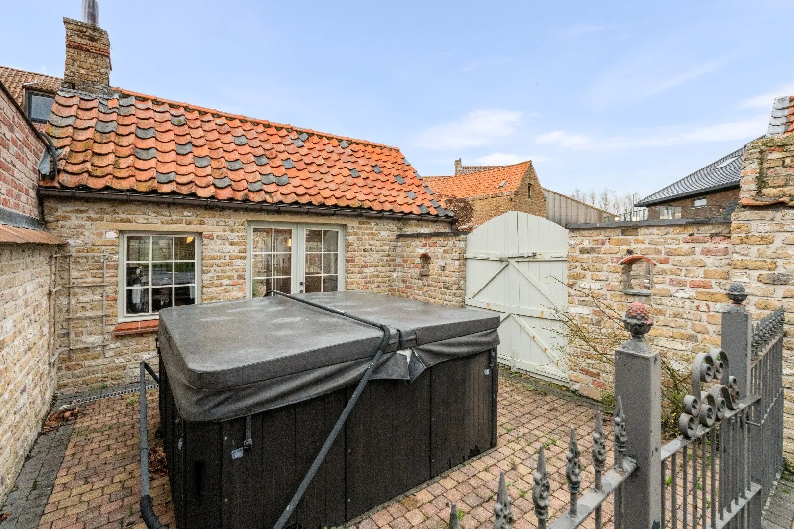 Charmante halfopen woning nabij Knokke met open zichten 