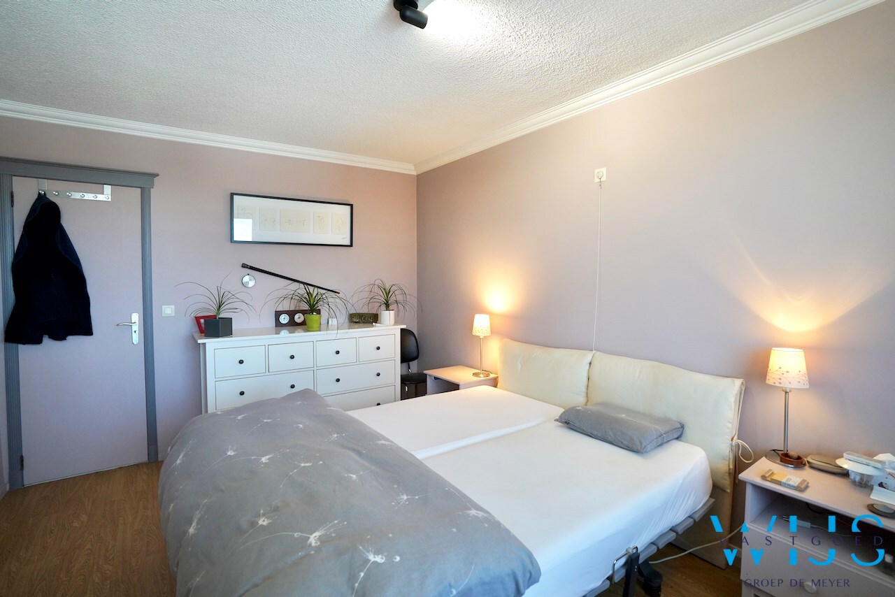 Instapklaar lichtrijk appartement te GENT 