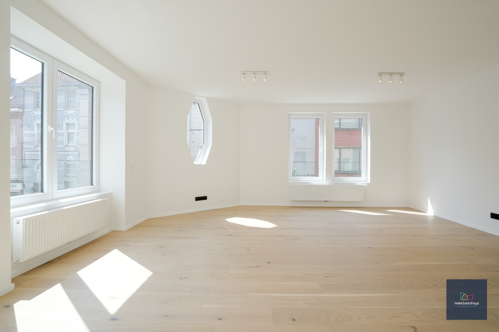 Stijlvol gerenoveerd 2 slaapkamerappartement 