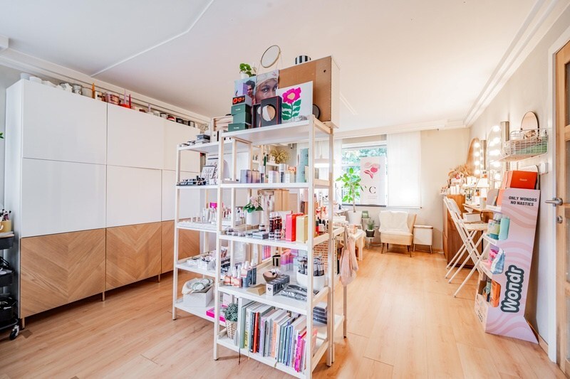 Aangenaam gezellig huis met met veel leefruimte 