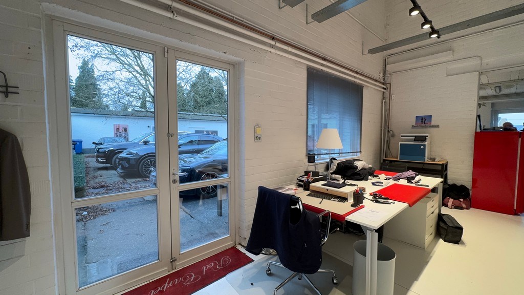 Multifunctionele ruimtes te huur vlakbij R4 en E40 in Drongen