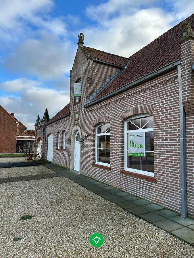 Statige Woning met Landelijke Vergezichten in Bovekerke 