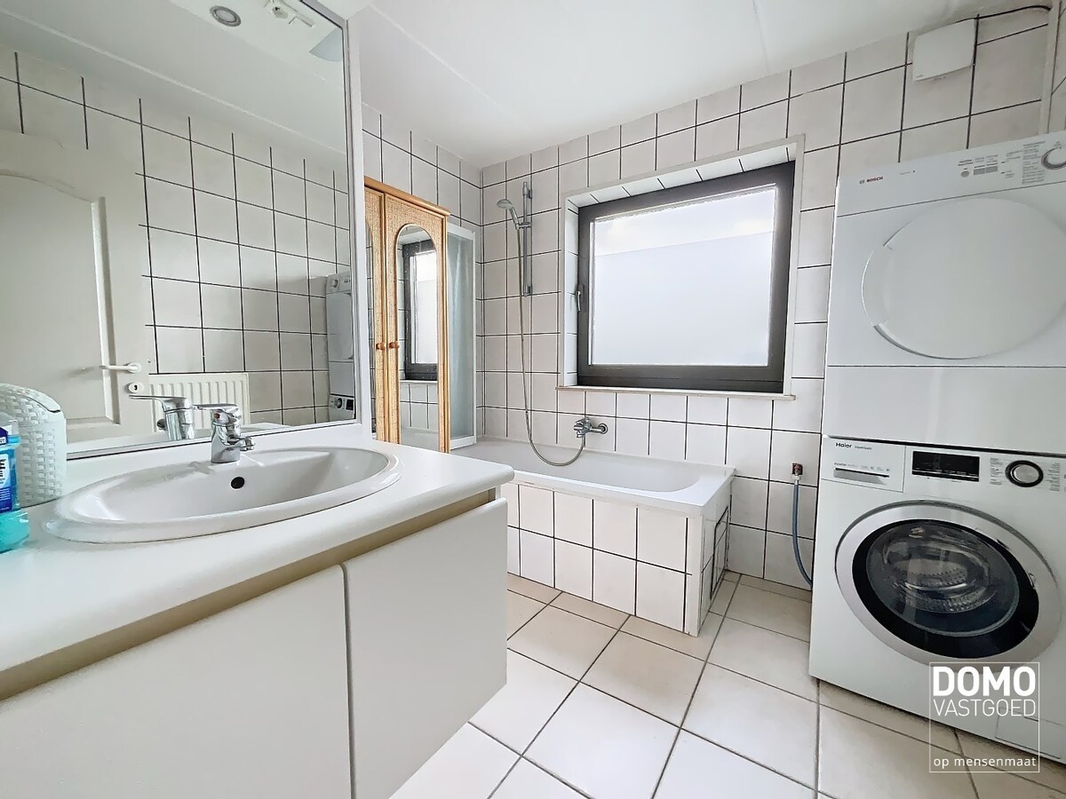 RUIM APPARTEMENT MET TUIN EN 2 SLAAPKAMERS TE HUUR IN HEUSDEN-ZOLDER 