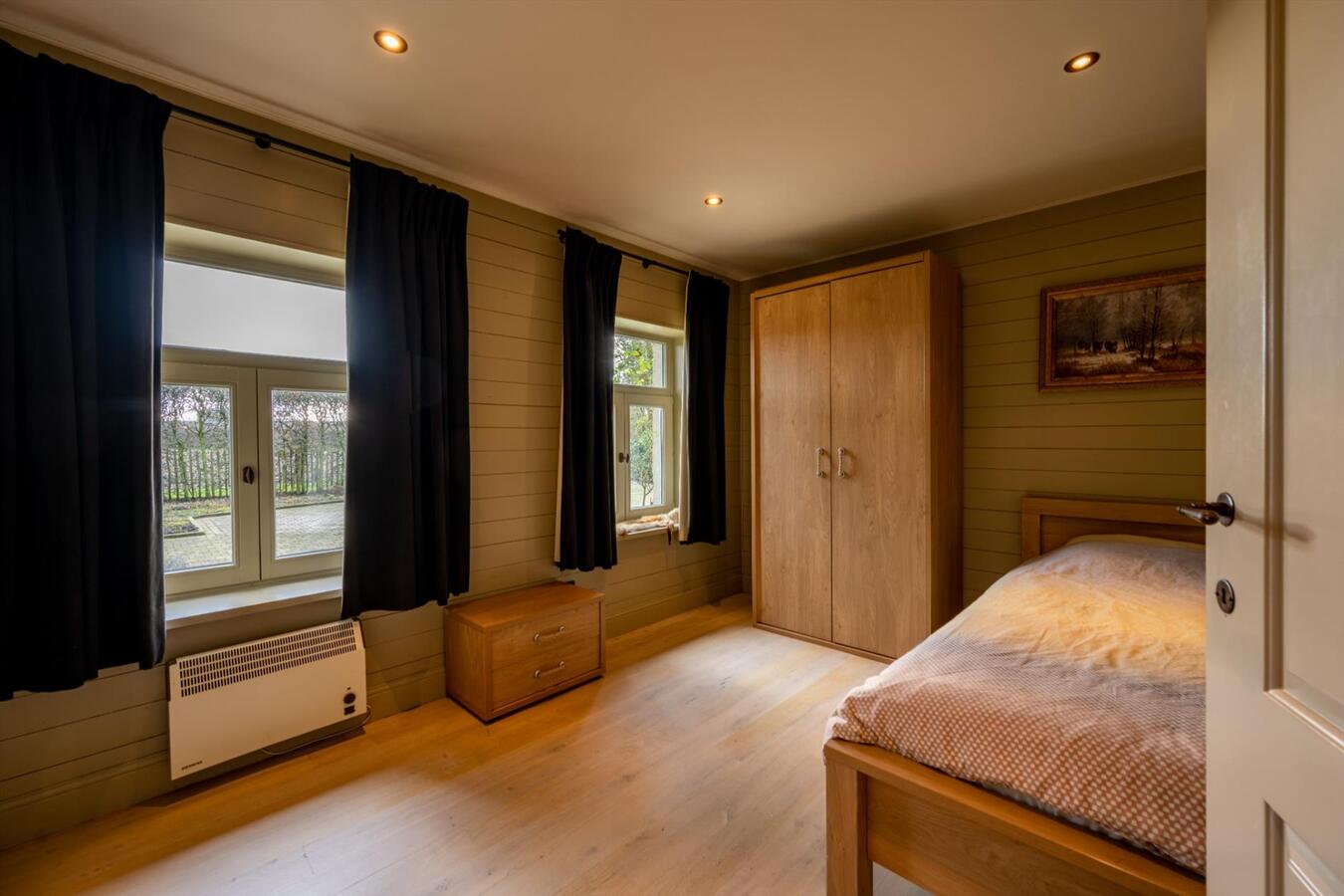 Idyllisch landhuis gelegen op 8330 m² te Ruiselede 