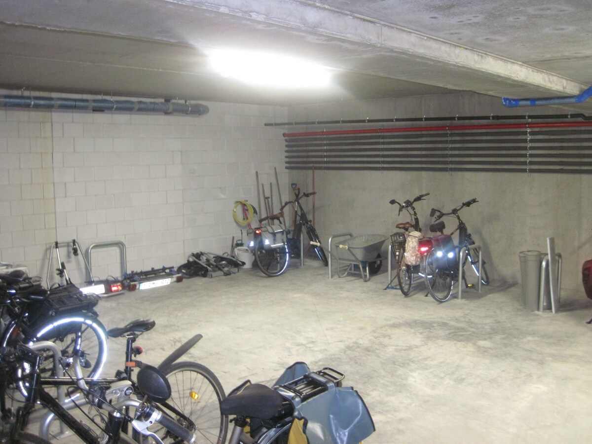 1 slp gelijkvloers appartement met tuin. 