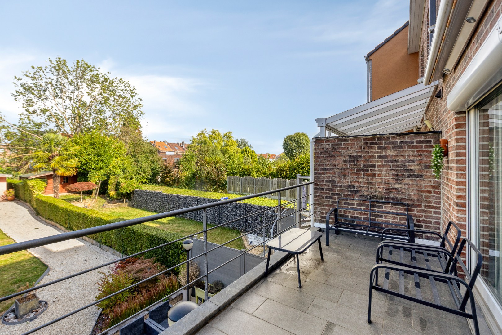 Instapklare woning (EPC:B) met 4 slpk, tuin en garage 