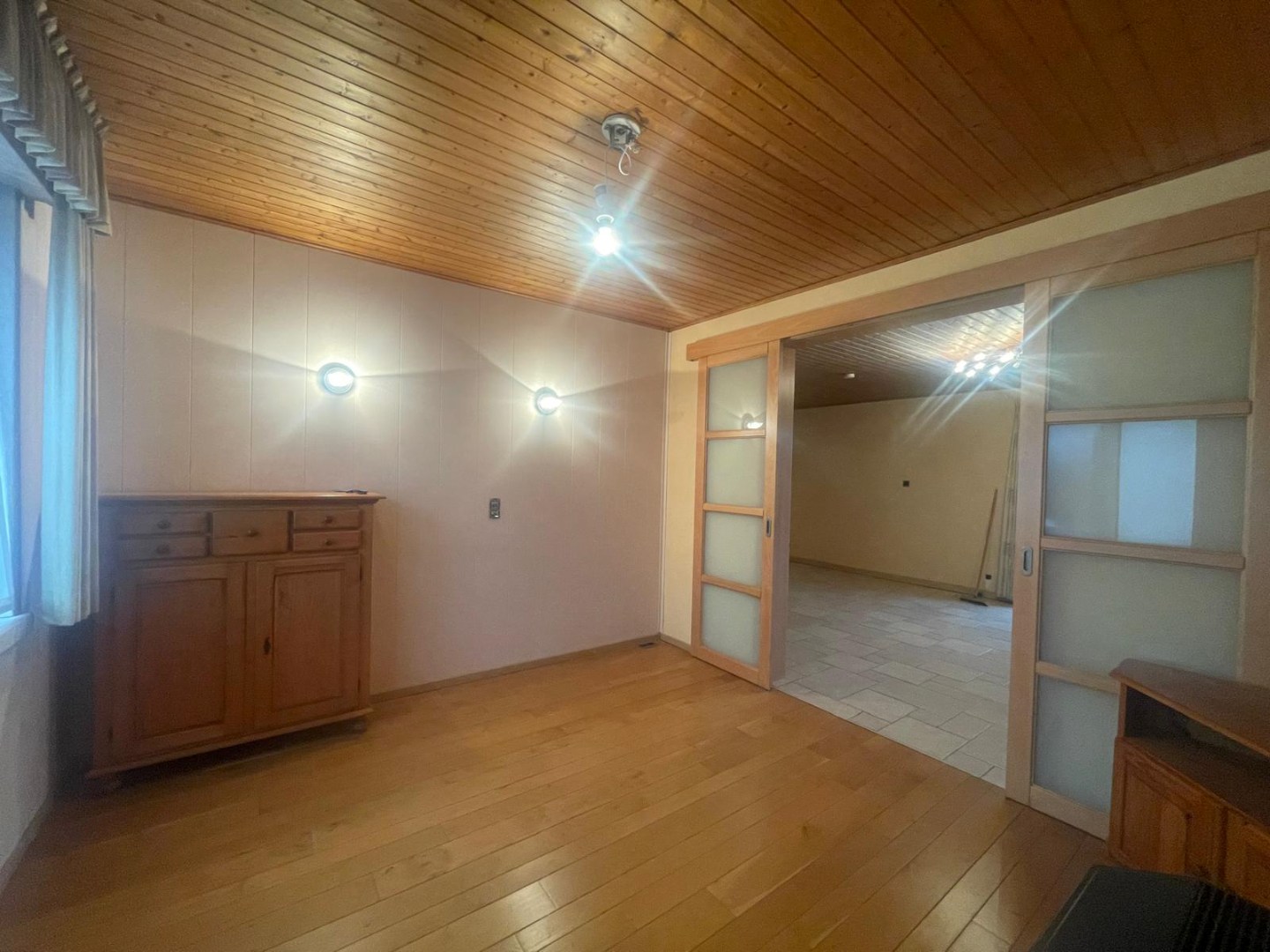 Gezellig woning met 3 slaapkamers en tuin met tuinberging gelegen te Geel! 