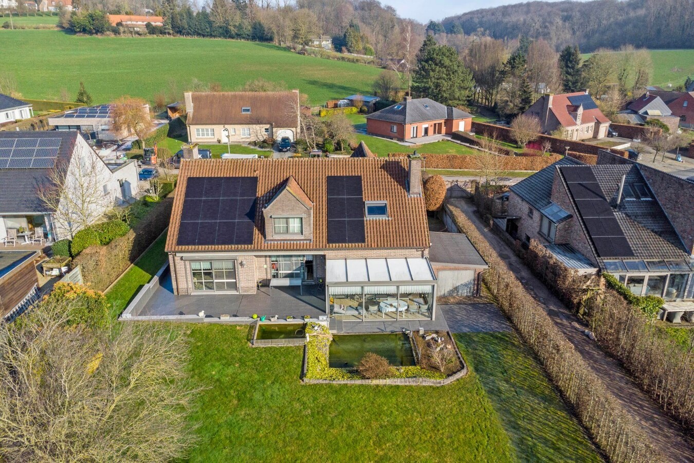 Prachtige villa op toplocatie in uitstekende staat van onderhoud 