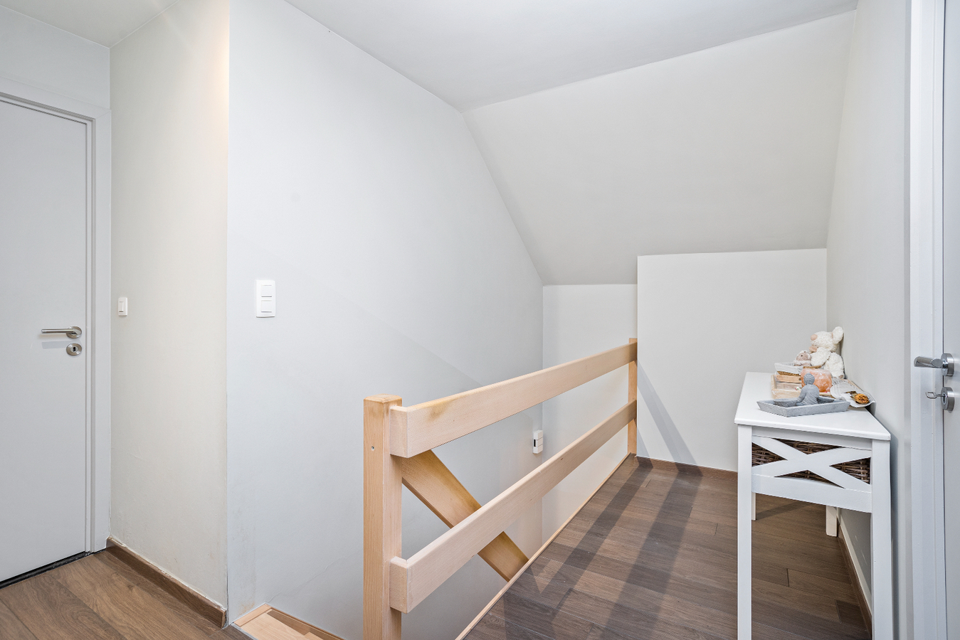 Uitstekend gelegen, energiezuinige woning met 3 slaapkamers en garage 