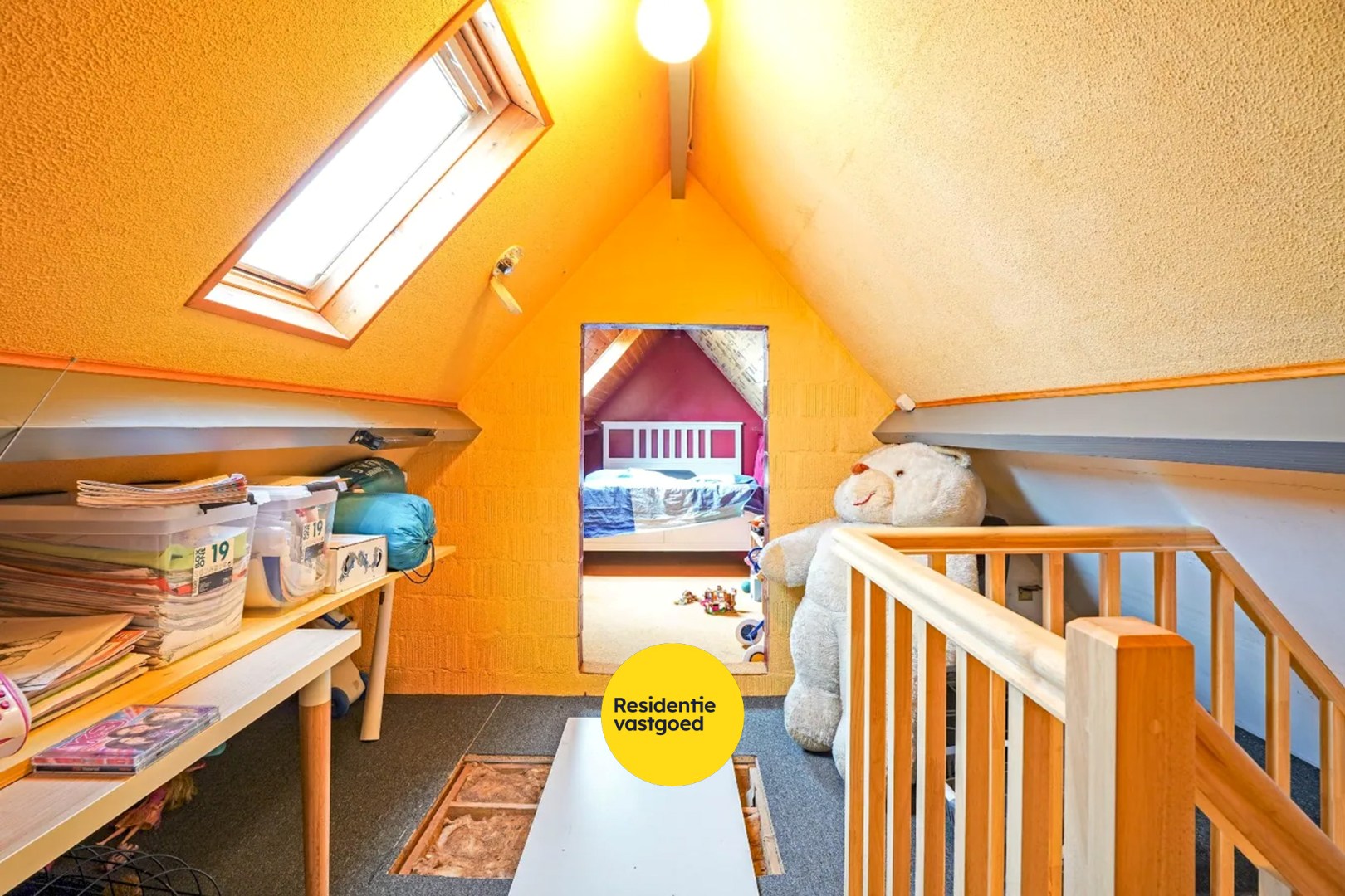 Gerenoveerde alleenstaande woning op 637m² te Veurne! 