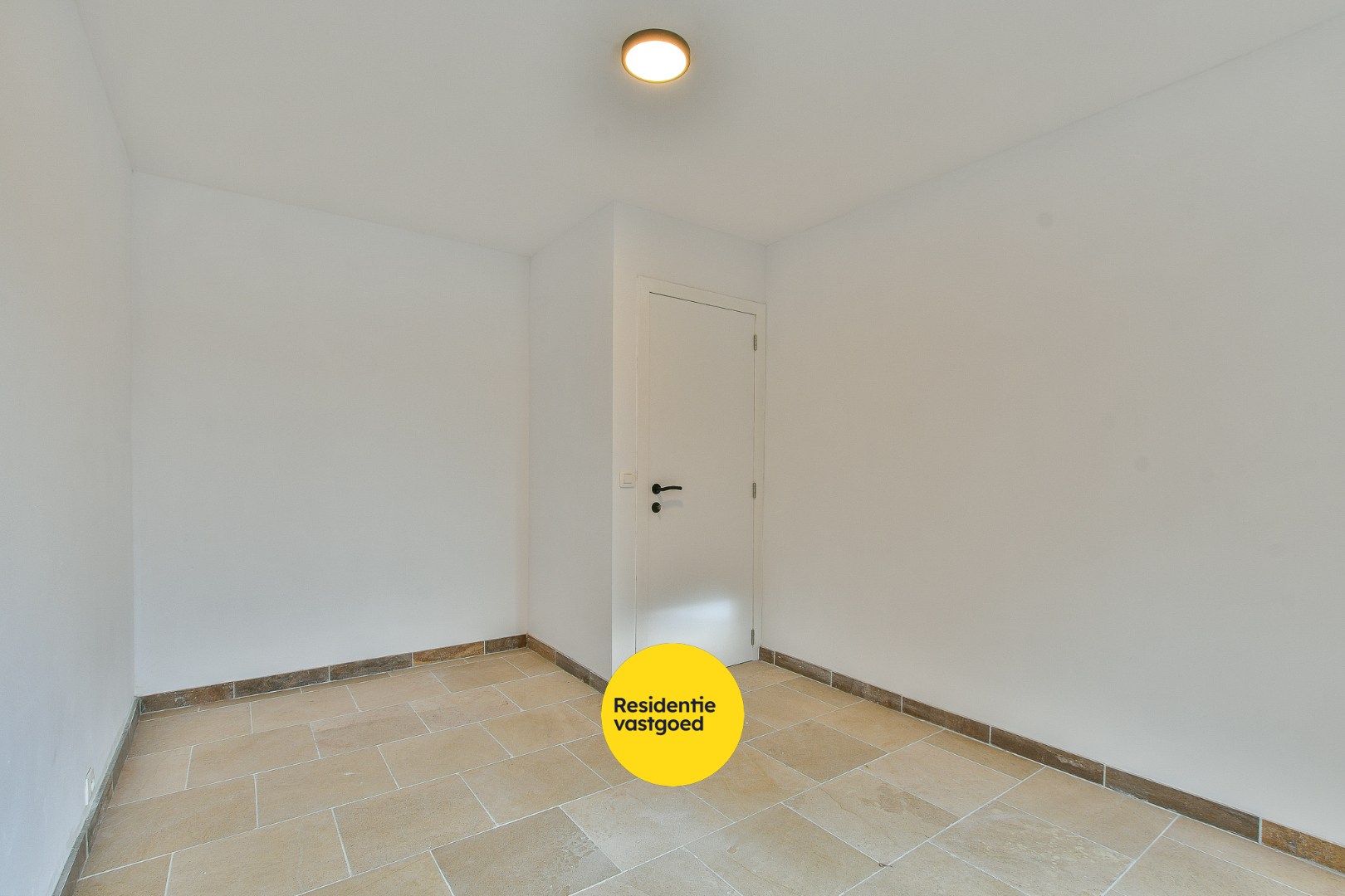 Te huur: gelijkvloers 2-slaapkamerappartement in centrum De Haan! 