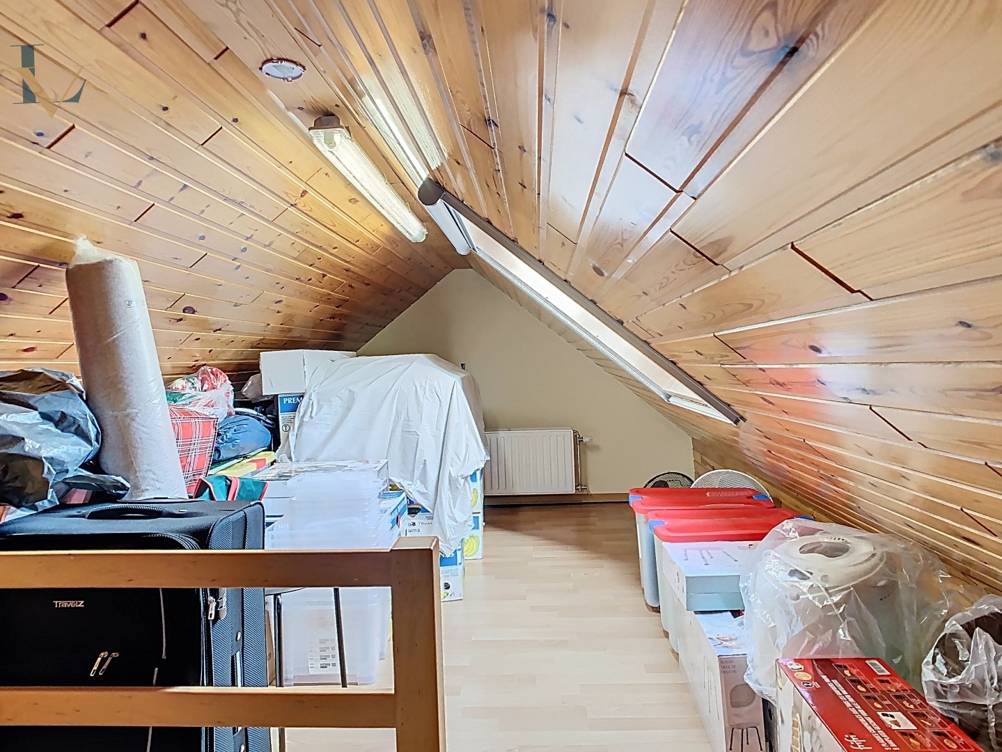 Instapklare rijwoning met tuin en garage nabij Park Vrieselhof – rustige ligging in Oelegem 