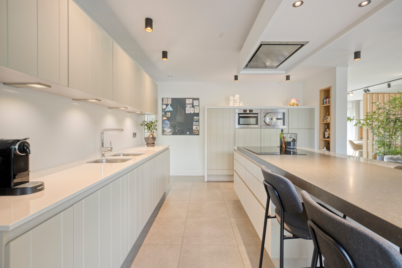 Exclusieve en energiezuinige villa met 5 slpk. in Geel 
