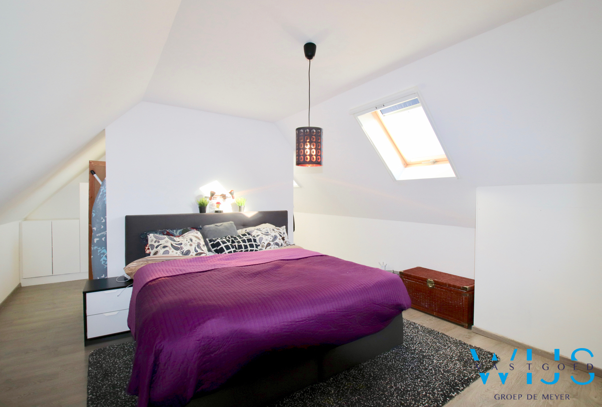 Instapklare woning met 4 slaapkamers ! 