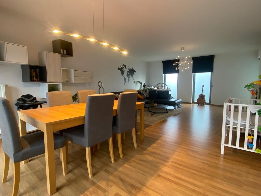 Ruime woning met tuin, 3 slaapkamers  - gelegen in het centrum van Heusden-Zolder 