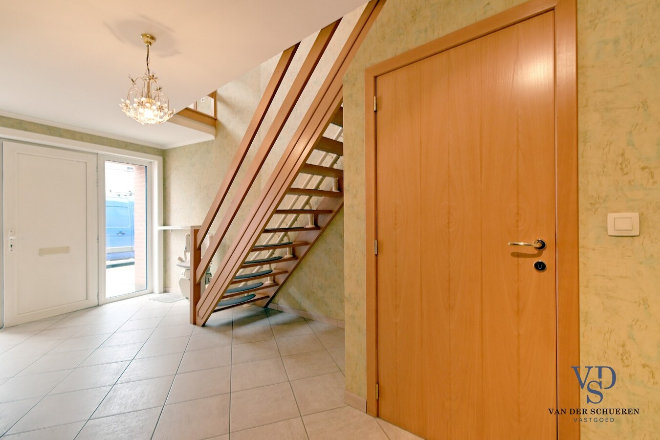 Tijdloos en ruim (> 300 m²) wonen. 