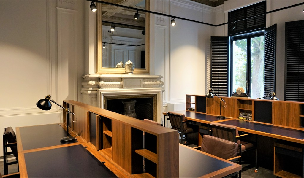 Full service kantoren in mooi gerenoveerd herenhuis in Gent