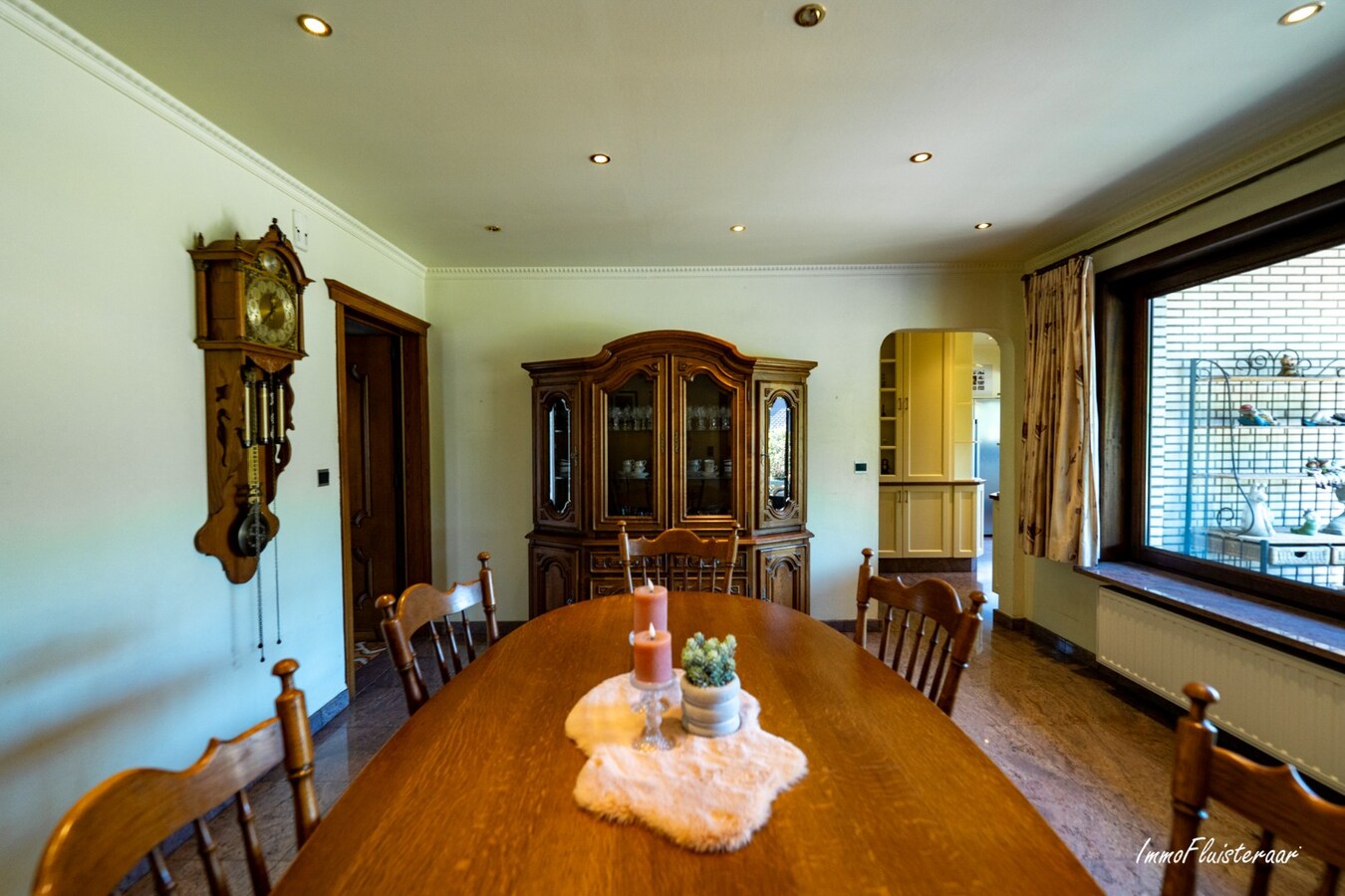 Ruime woning met loods op ca. 1ha te Lummen 