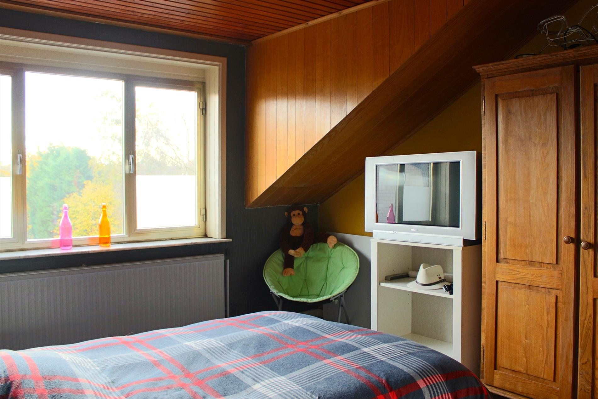 Ruime driegevelwoonst op toplocatie 