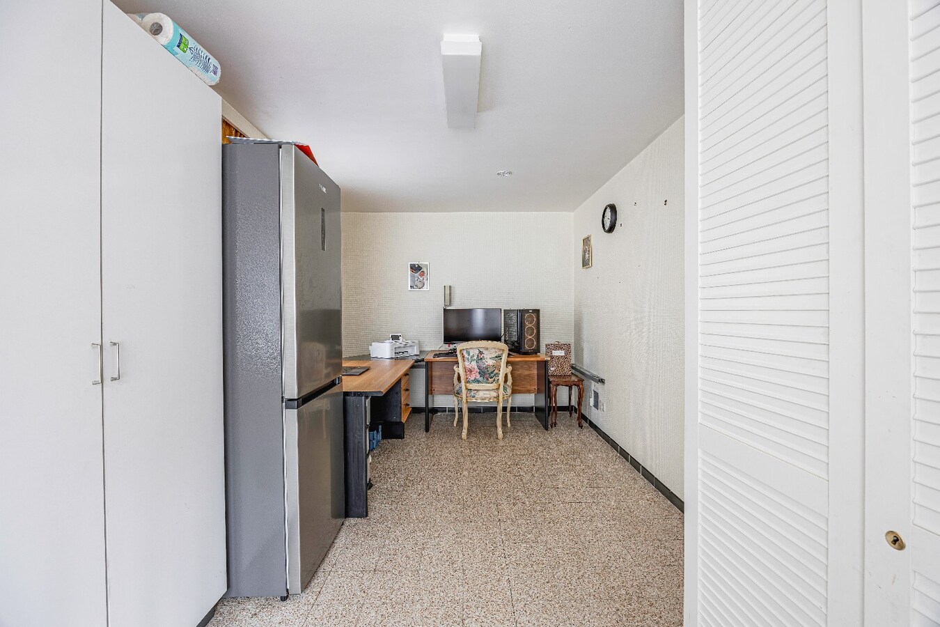 Instapklare, lichtrijke bel-etage woning met ruime garage en terras op centrale ligging 
