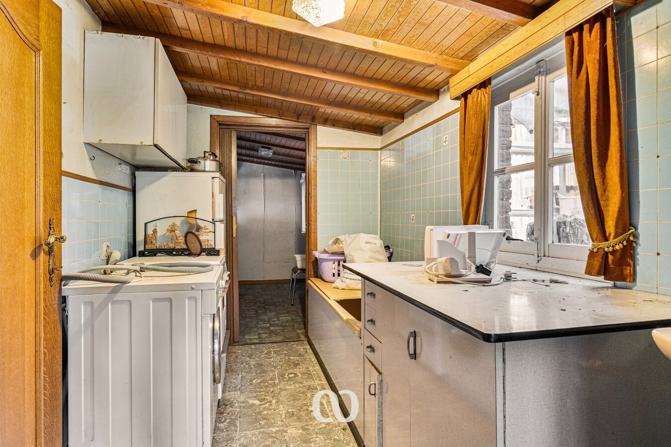 Subliem gelegen te renoveren/te slopen hoeve 