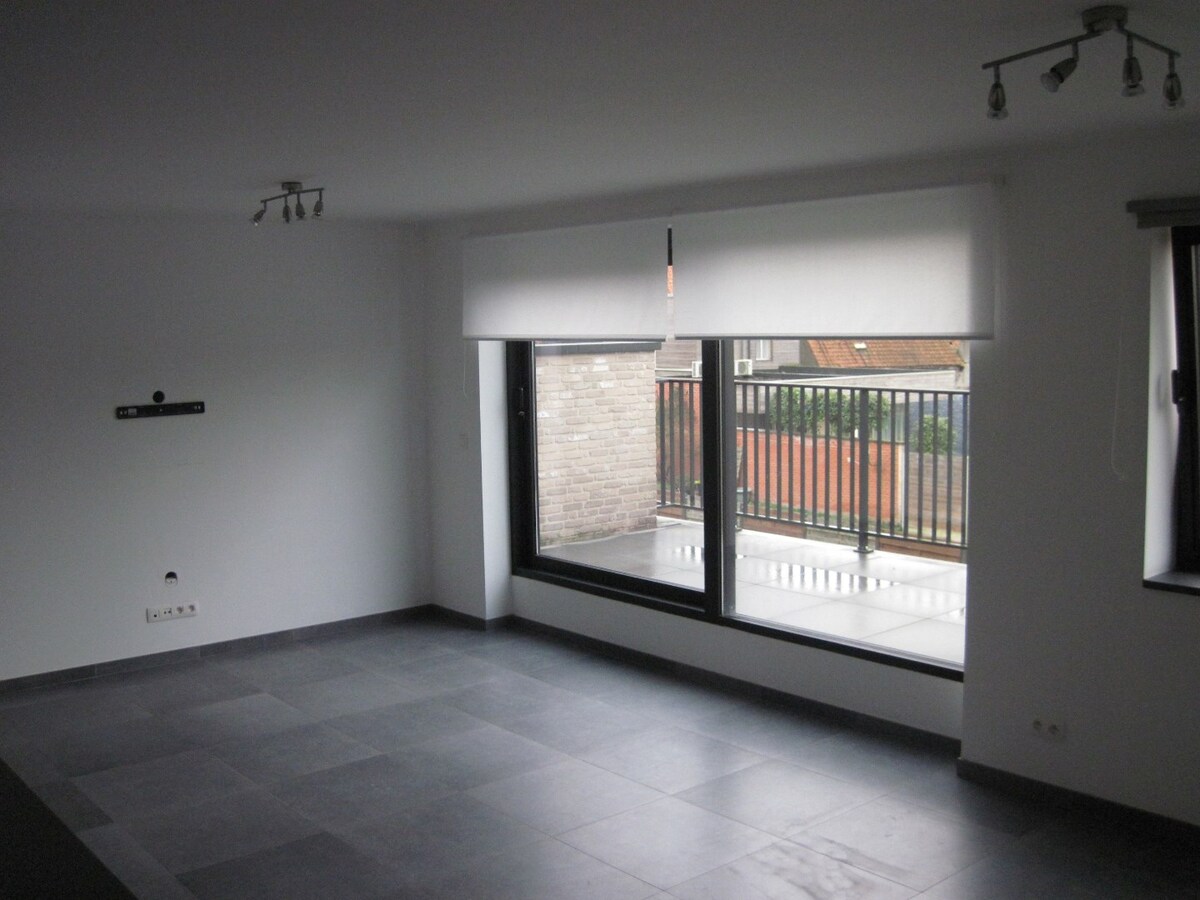 Modern, eigentijds BEN appartement . 