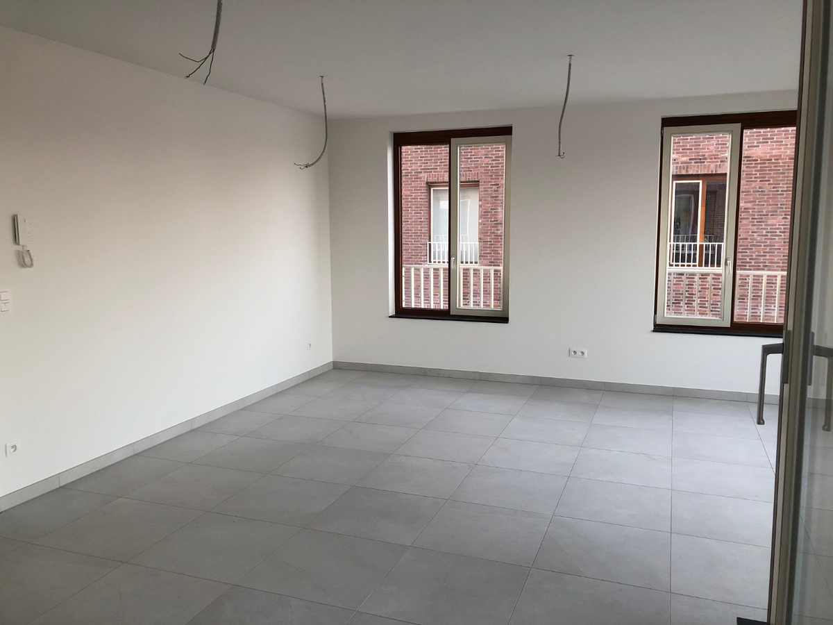 Luxueus wonen met unieke skyline én zicht op 't water. 