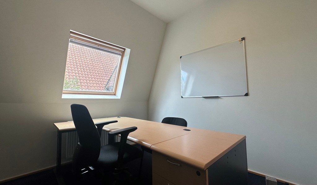 Standalone kantoorpand te huur in Deurle