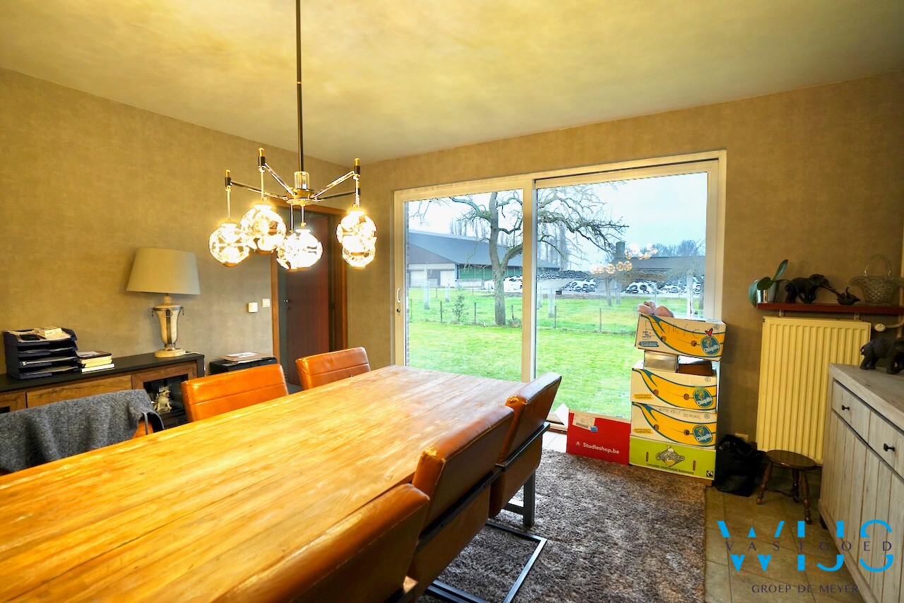 Landelijk gelegen woonhuis met 3 slaapkamers te Boekhoute! 