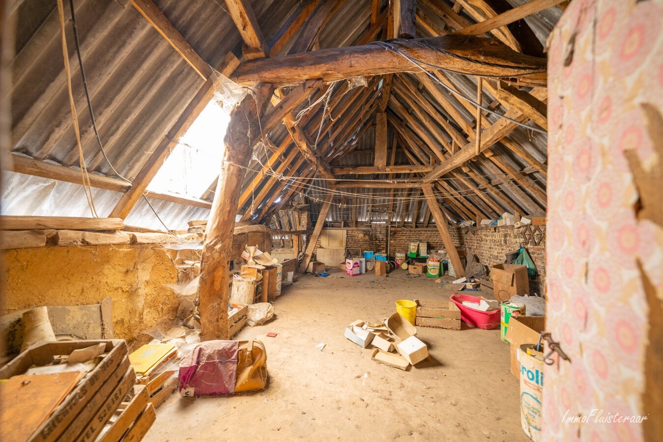 Ferme carrée à rénover sur environ 60 ares à Borlo (Gingelom) 