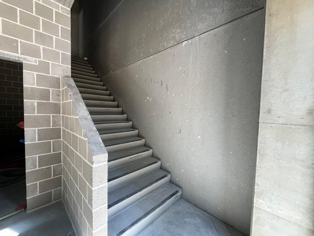 LAATSTE UNIT TE HUUR !! 