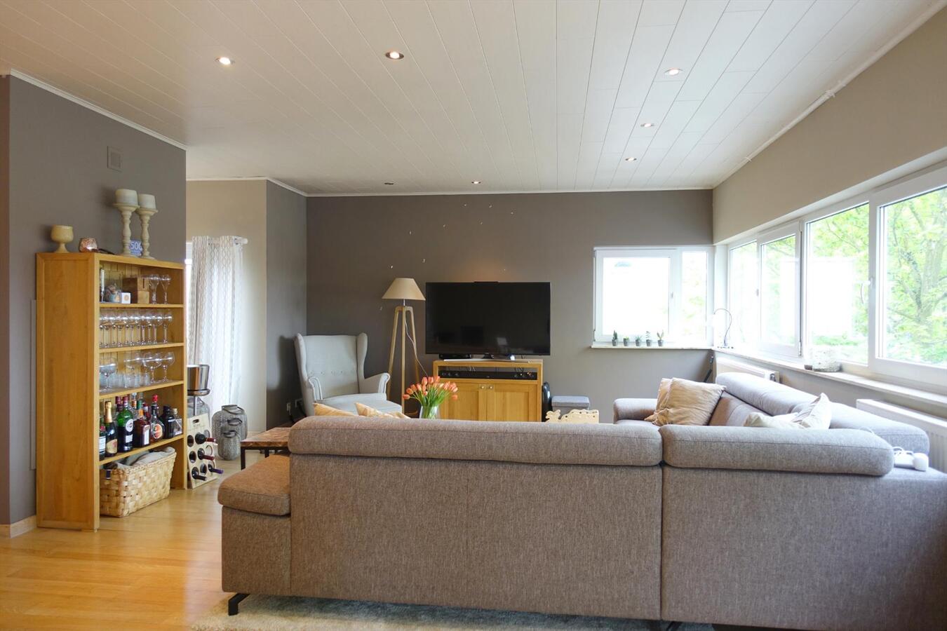 Gezellig en ruim appartement met zonnig terras 