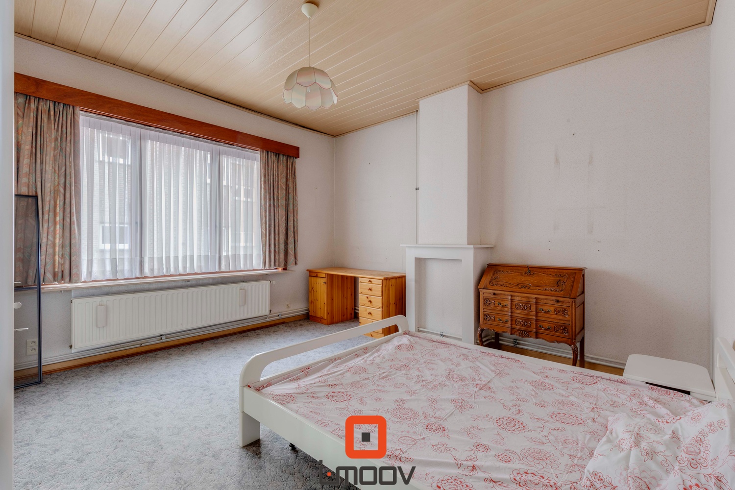 Ruime 4-slaapkamer woning in bruisend Gentbrugge 