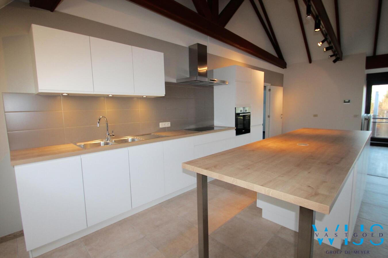 Uniek dakappartement CENTRUM EVERGEM 