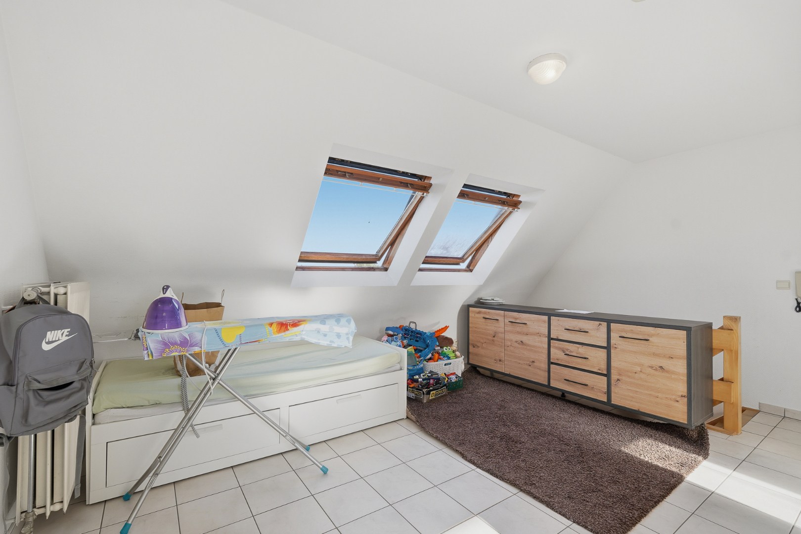 Twee slaapkamer duplexappartement te huur in centrum Oudenburg 