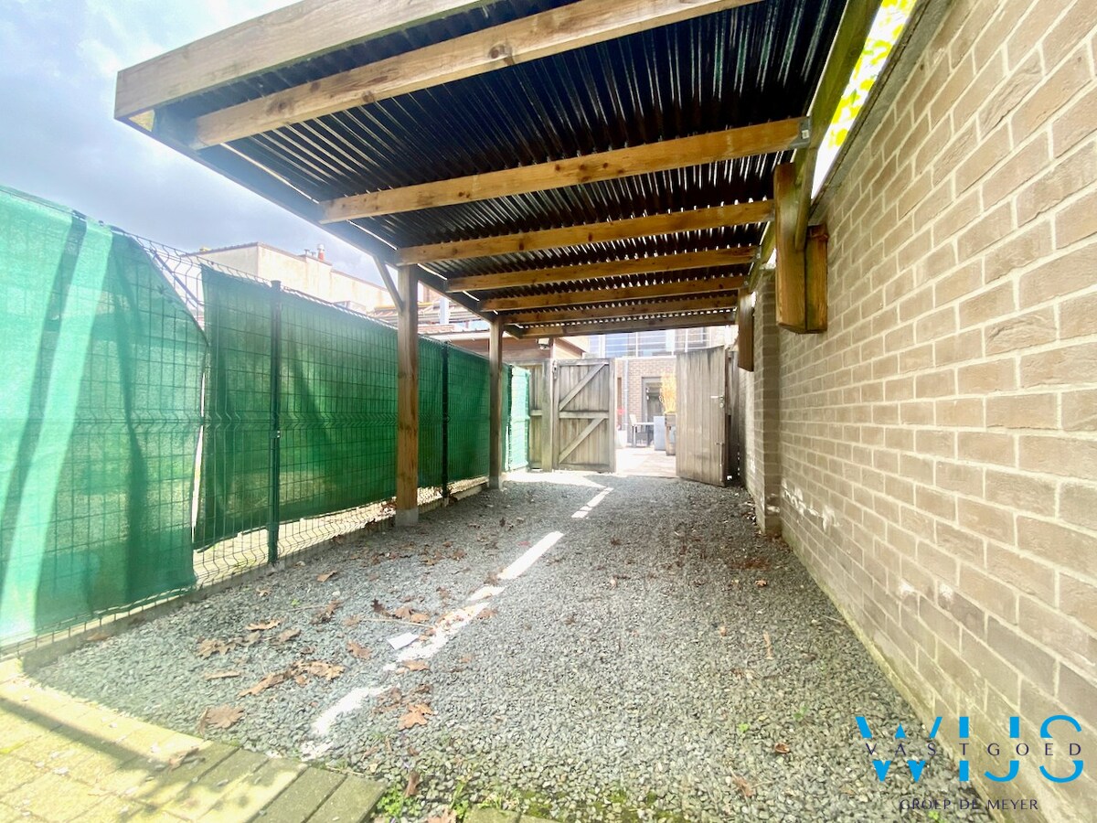 Prachtig energiezuinig appartement in hartje ERTVELDE ! 