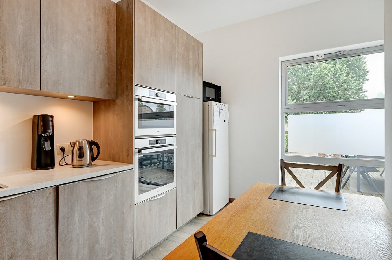 Ruim instapklaar appartement met grote terrassen 