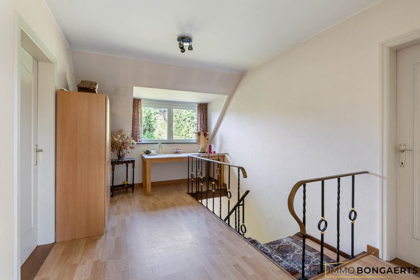 Rustig gelegen woning op een groot perceel 