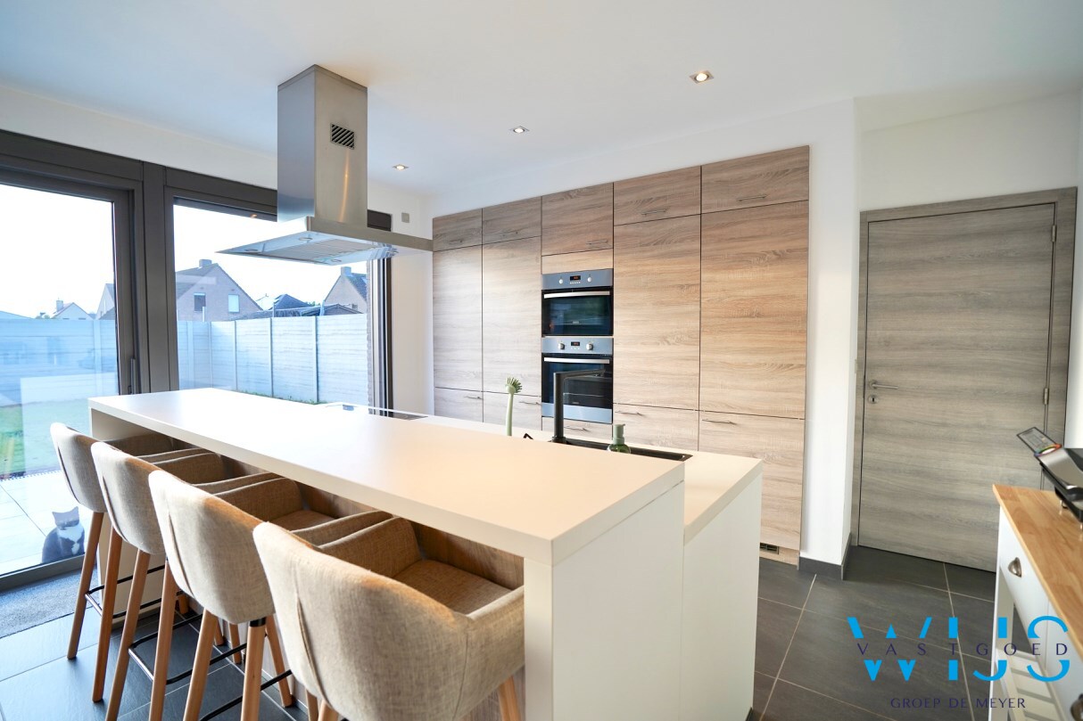 Prachtige en enorm ruime nieuwbouwwoning te Zelzate ! 