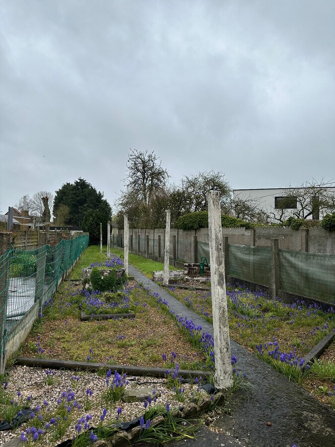 Woning met 3 slaapkamers en garage te Snaaskerke 