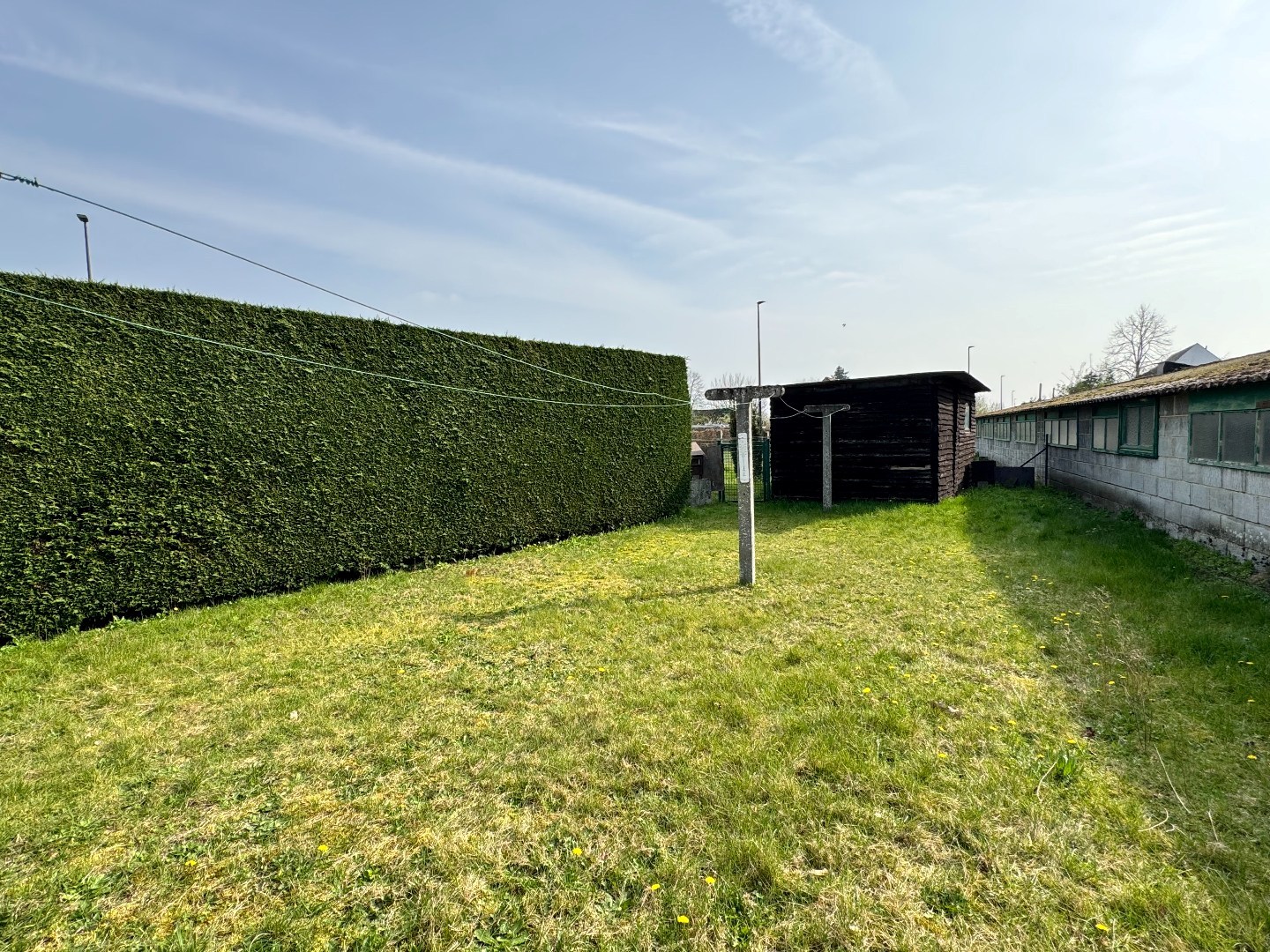 Verzorgde open bebouwing met tuin en garage in Zulte 