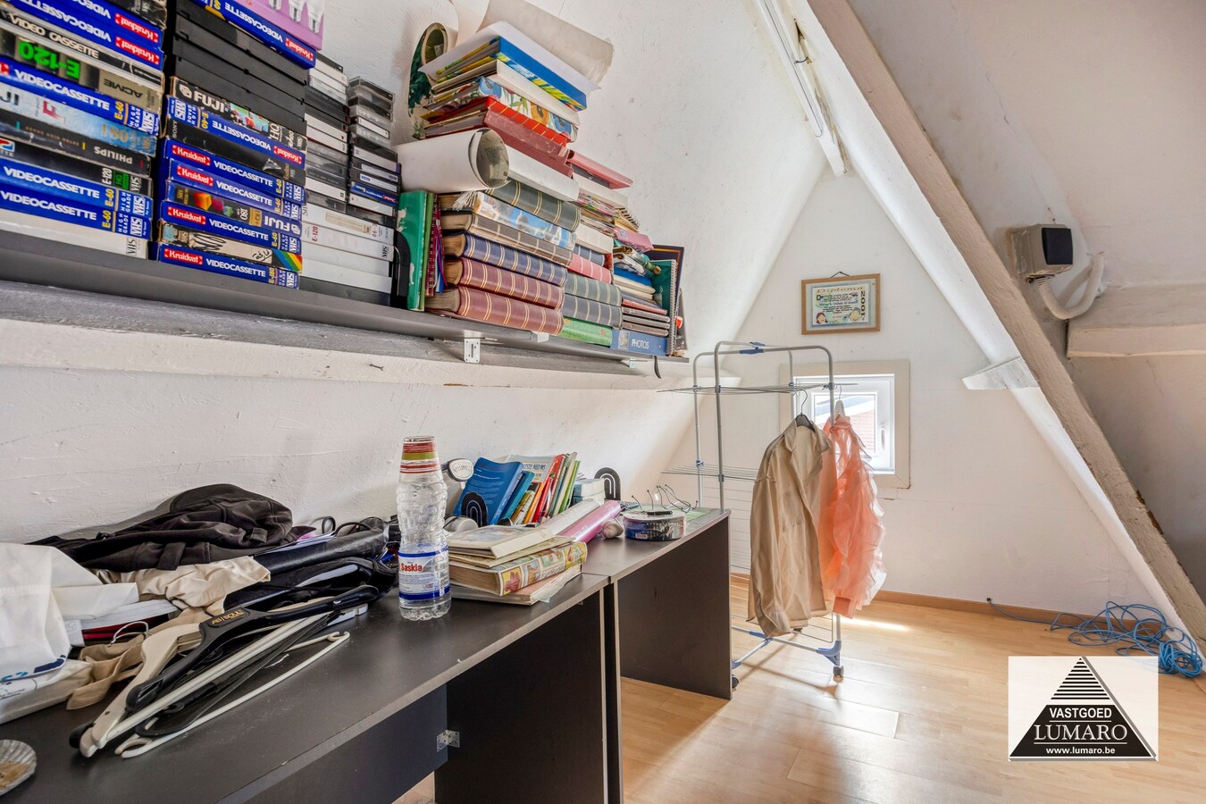 Half-open woning met karakter en grote leefruimtes 