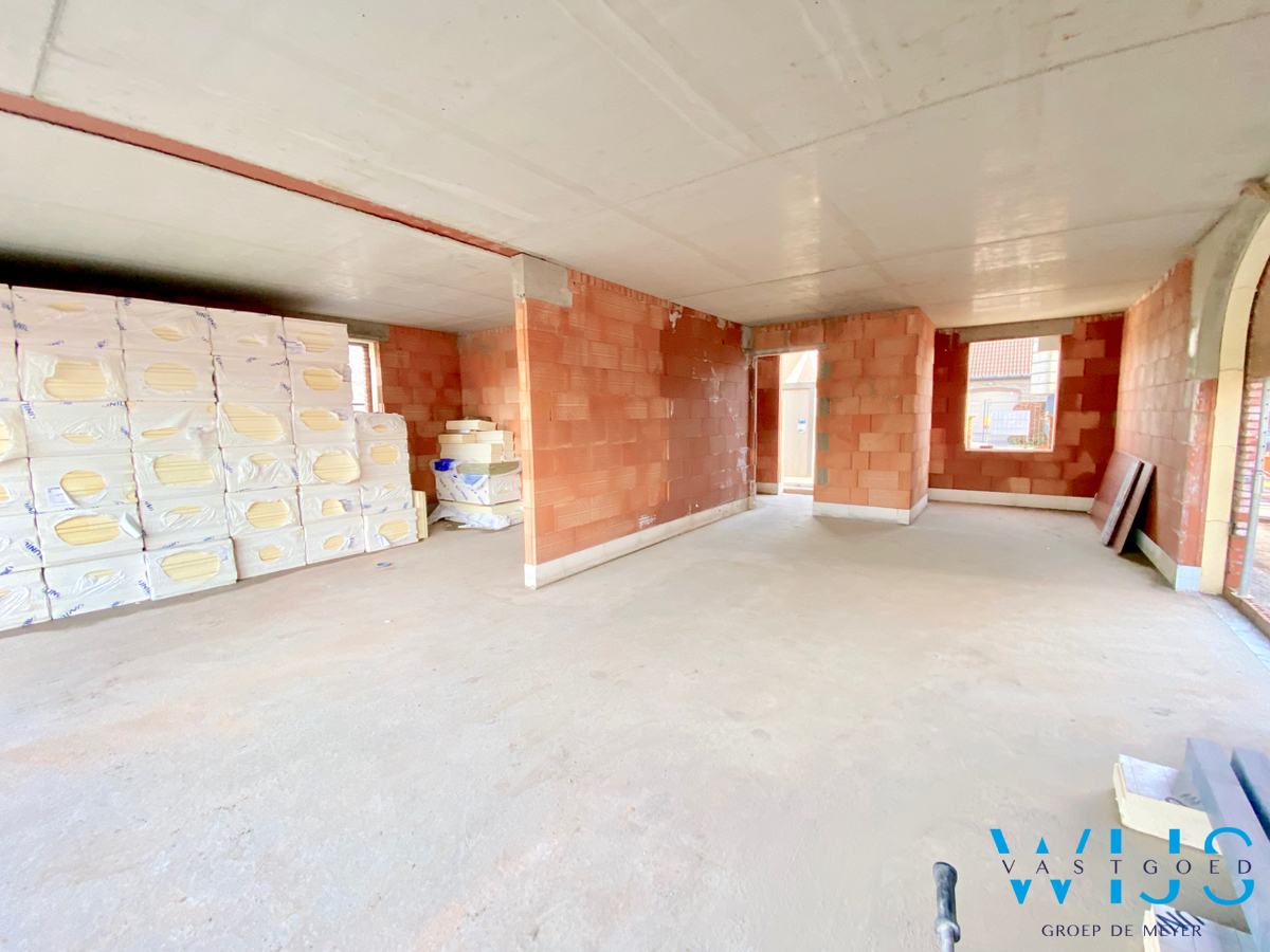 Prachtige ALLEENSTAANDE pastorijwoning te ASSENEDE ! 