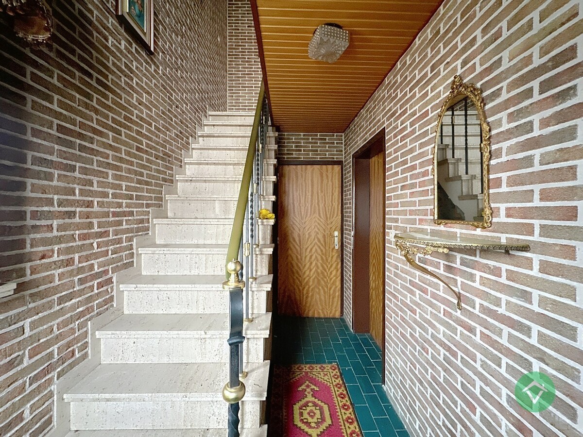 Solide woning met 3 slaapkamers, garage en tuin op topligging in Beerst nabij Diksmuide 