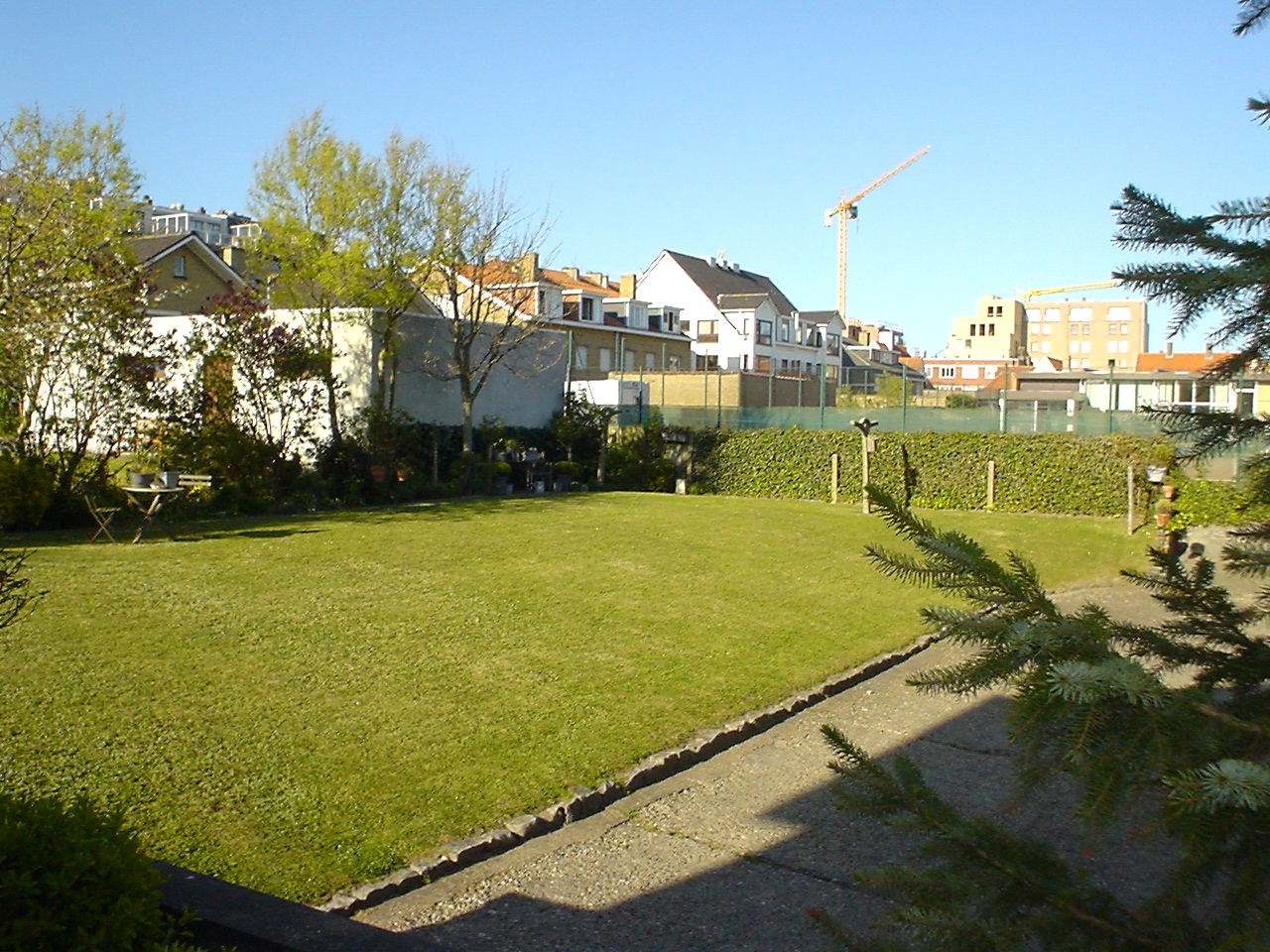 Ruim en lichtrijk  appartement met 2 slaapkamers. 