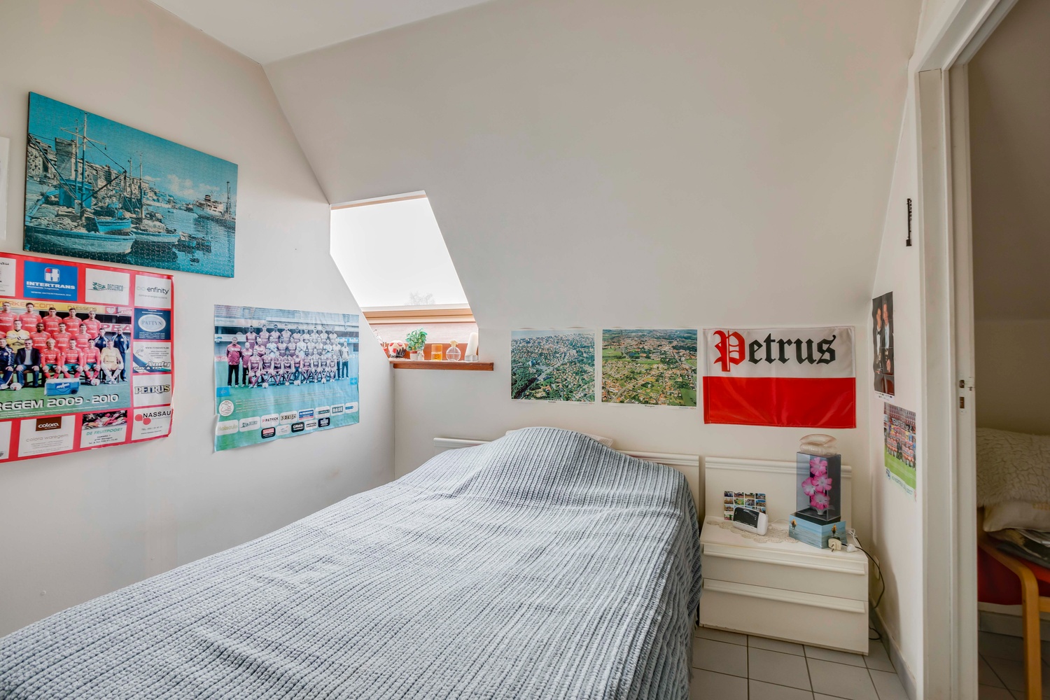 Instapklaar 1 slaapkamer appartement met garage &amp; kelder 