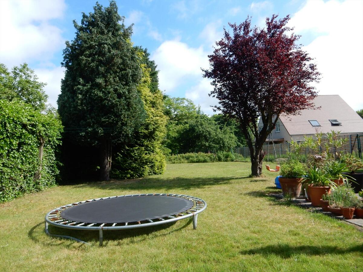 Karaktervolle woning met grote tuin 